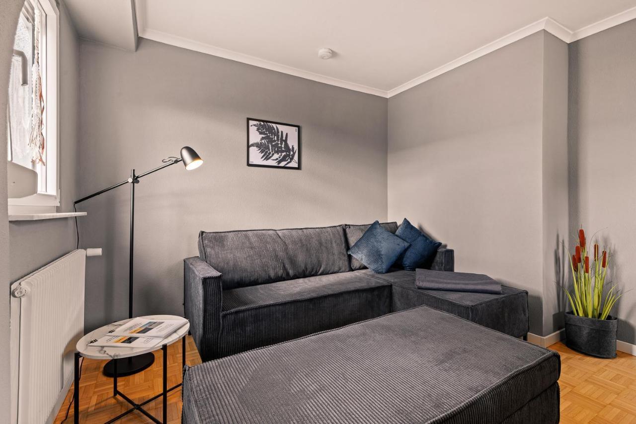 Apartment Fuer Bis Zu 6 Personen Mit Terrasse Und Klima Friedrichshafen Exterior foto